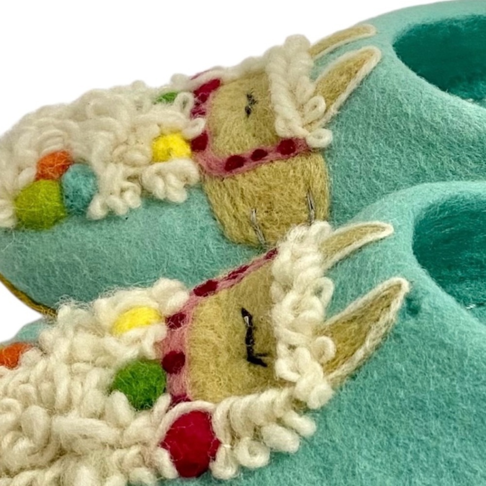 French Knot Wool Felt Embroidered Llama Slippers Size Large 9 - Picture 6 of 13